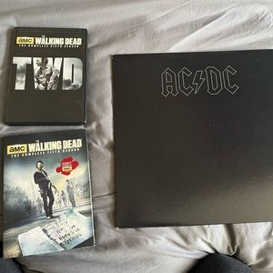 2 walking dead series 5 and 6 and ac/dc back in black vinyl no scratches new